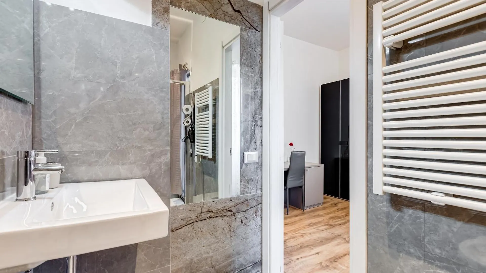 Suite Le Mura Vaticane Rome 0*,  Italy